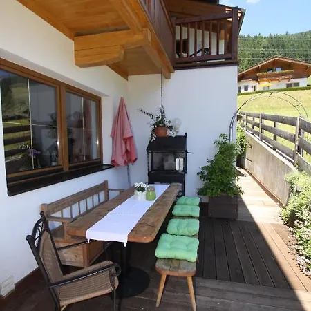 Gaestehaus Elfriede ゲストハウス ゲルロス