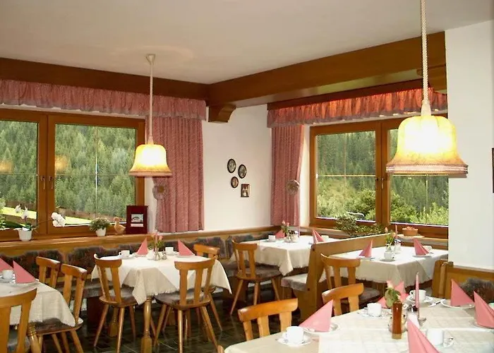 Gaestehaus Elfriede Pensionat 3*